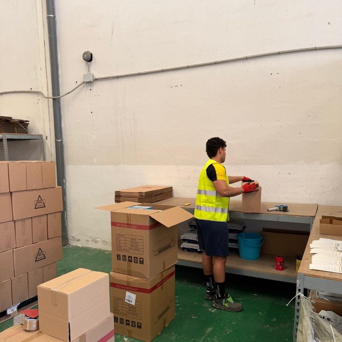 Preparación y embalaje de pedidos en el almacén